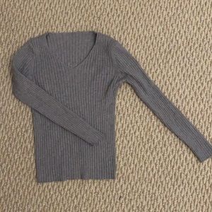 Ribbed V-Neck Long Sleeve